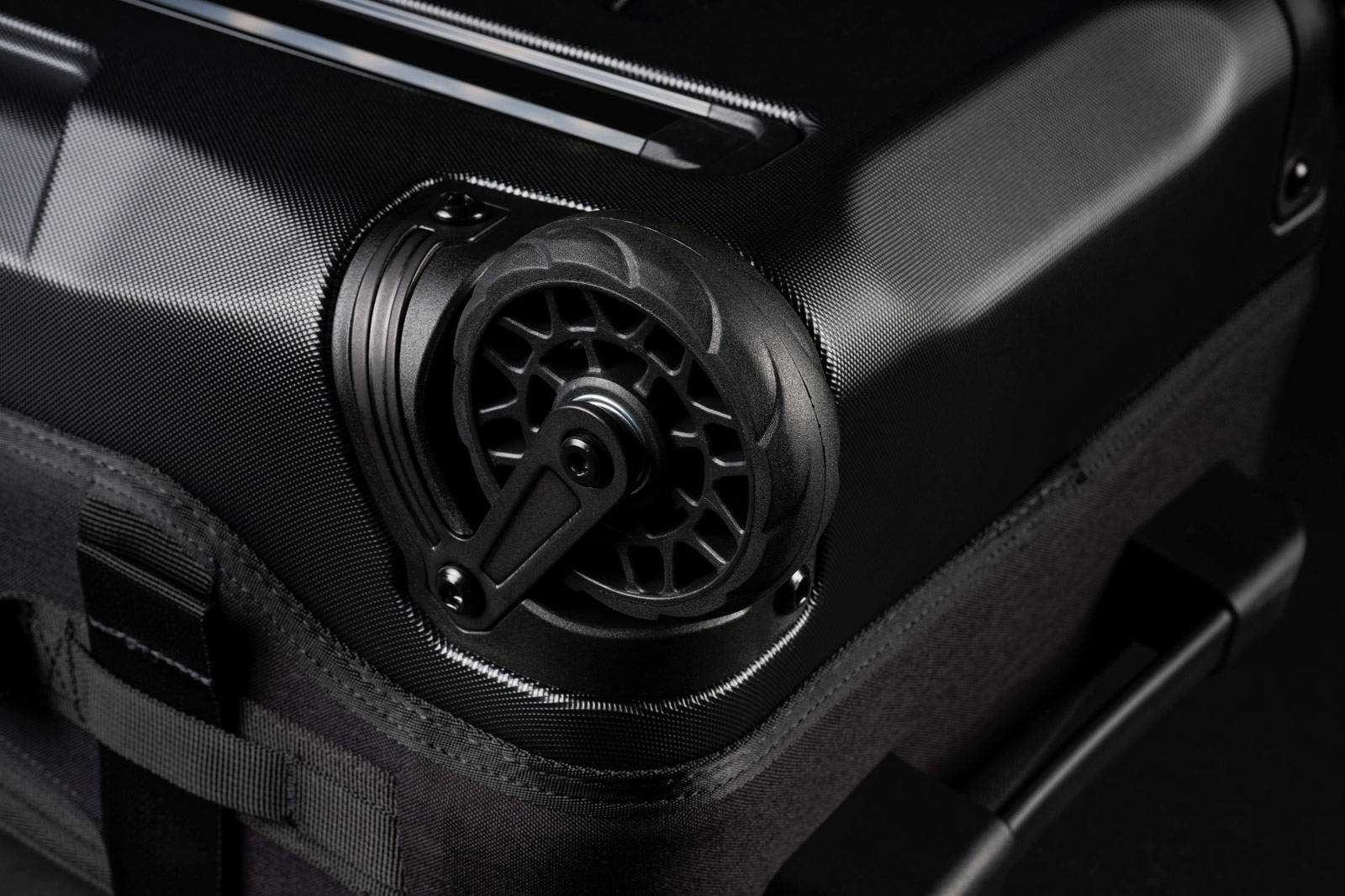 pelican aegis hy22 interior black 07