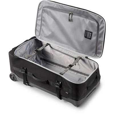 pelican aegis hy32 hybrid duffel interior black 01